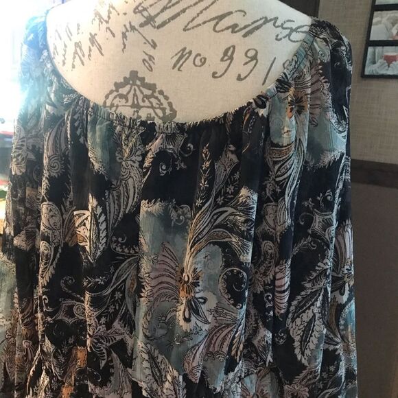 Paisley Off The Shoulder Peplum Top Plus Size - Picture 4 of 13